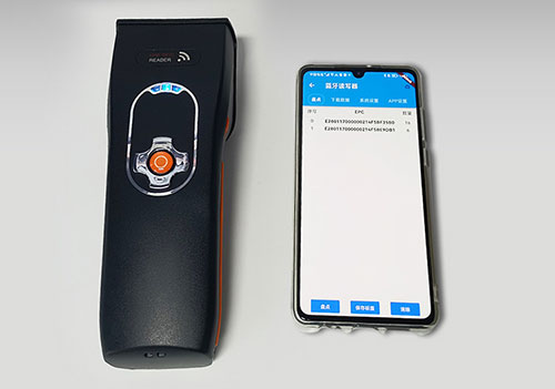 Портативный Bluetooth 4 метра, регулируемое расстояние 860-960 МГц, 30 дБм, ручной UHF RFID-считыватель для инвентаря 6