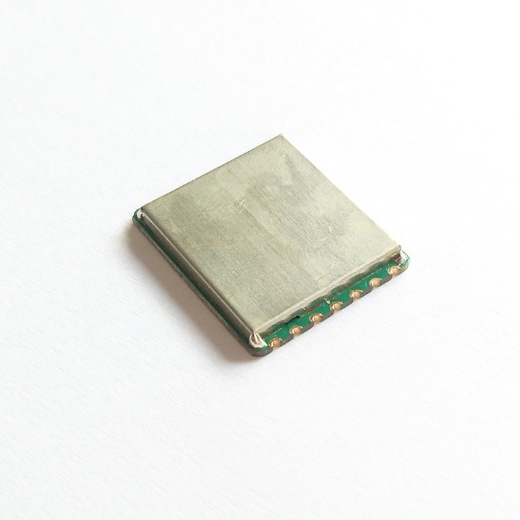 Малый модуль считывания/записи RFID со встроенной встроенной UHF RFID-картой Мощность считывания 26 дБм частота 915 МГц 6